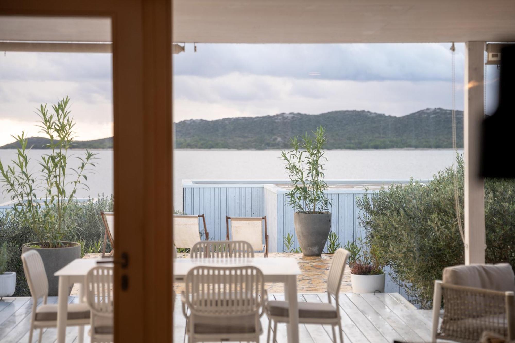 Sun Deck Buqez Villa 70 Pakostane Ngoại thất bức ảnh