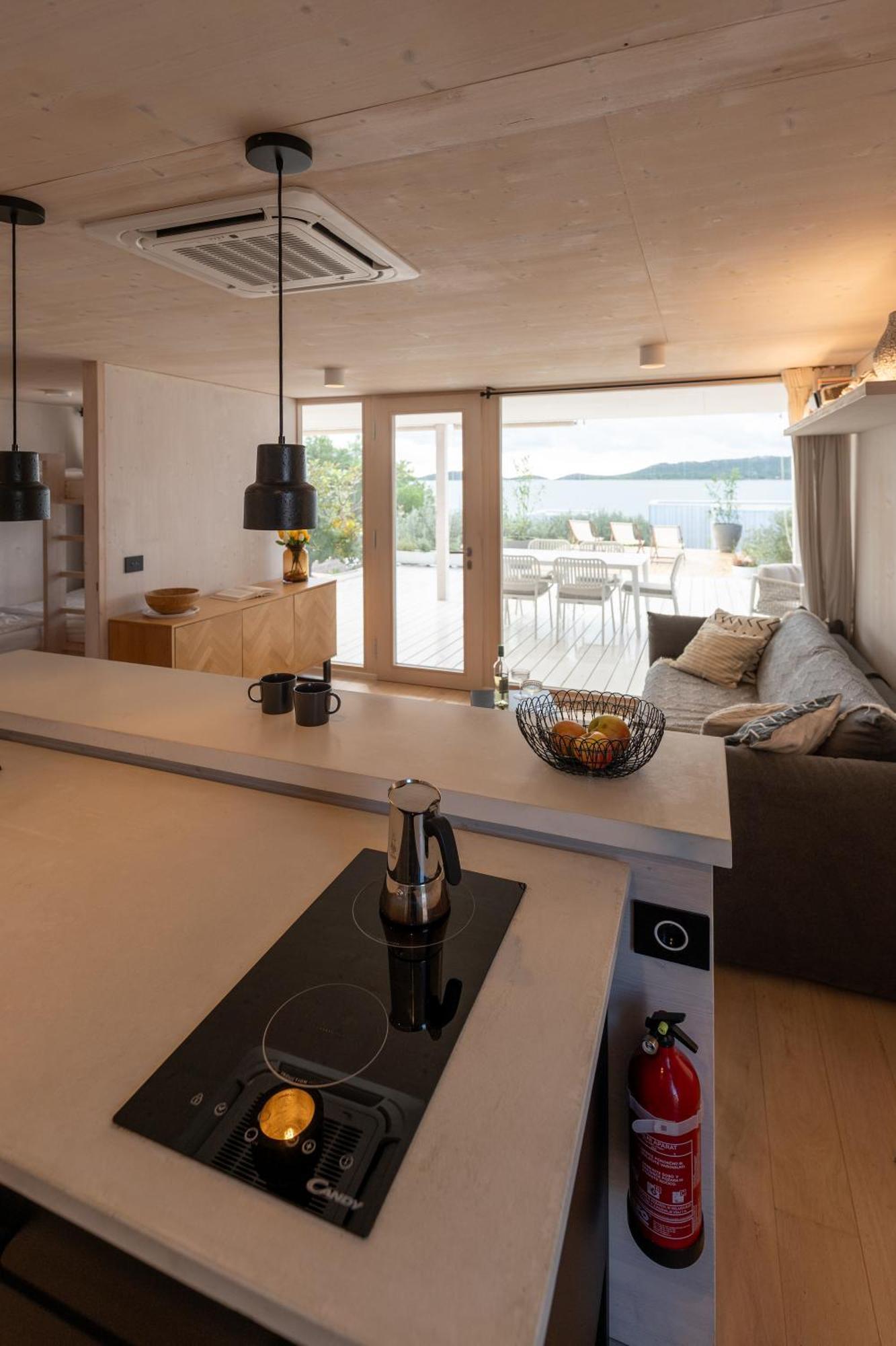 Sun Deck Buqez Villa 70 Pakostane Ngoại thất bức ảnh
